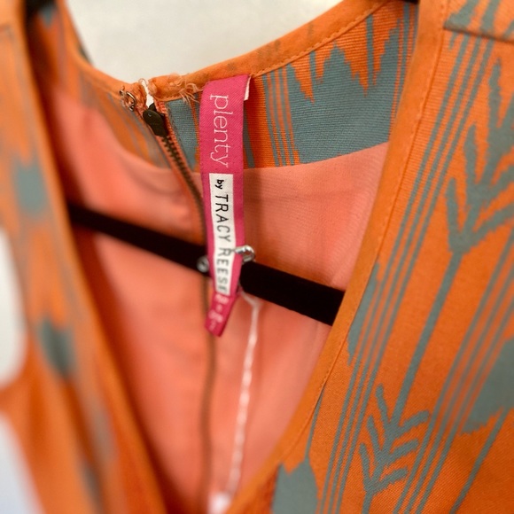 Casual Tracy Reese Dress, Small size 6 fit, clean lines. Excellent Condition. - Picture 2 of 4